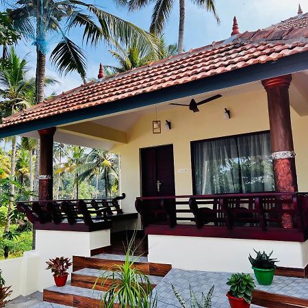 Maadathil Cottages Varkala Kültér fotó