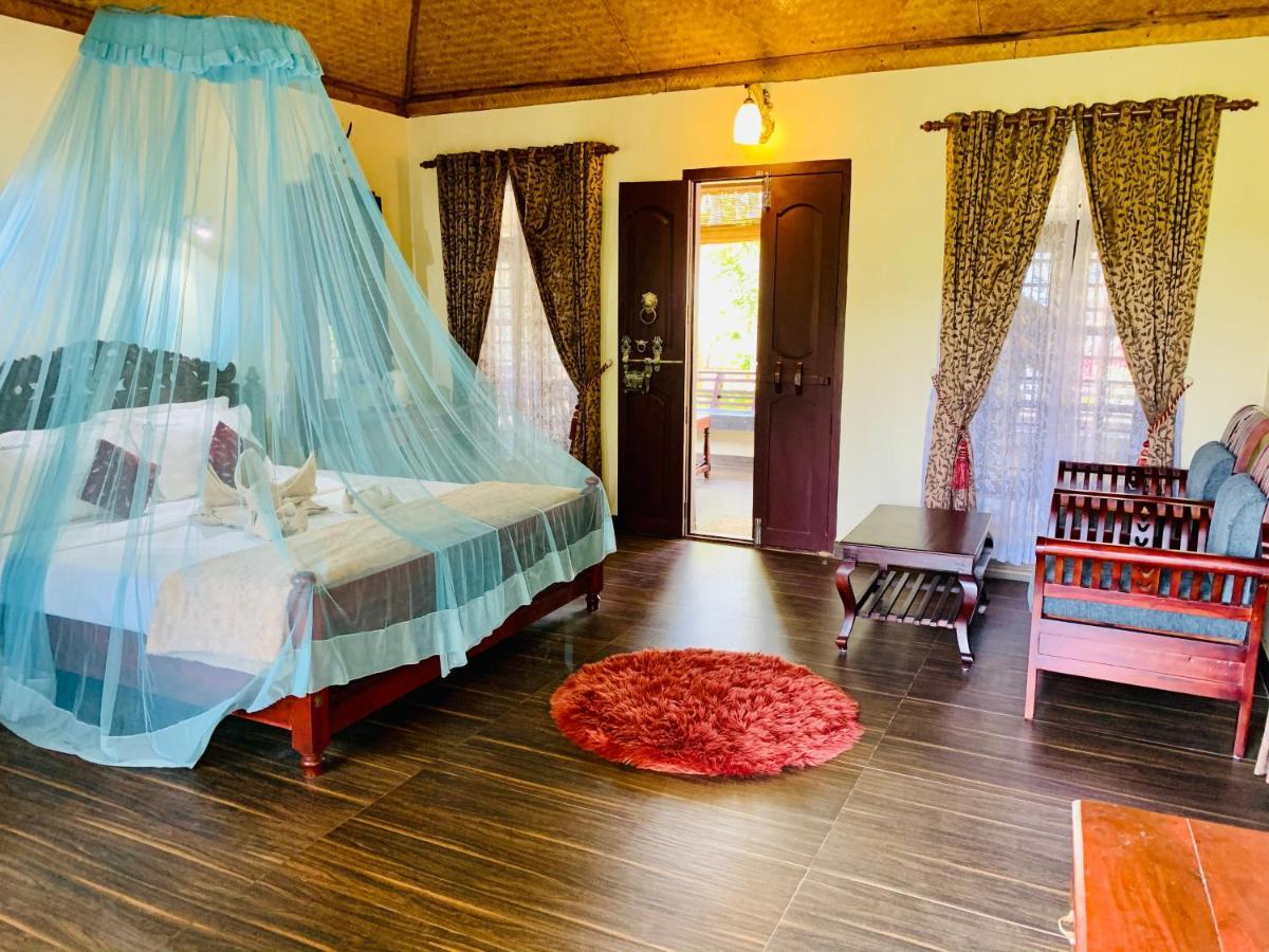 Maadathil Cottages Varkala Kültér fotó