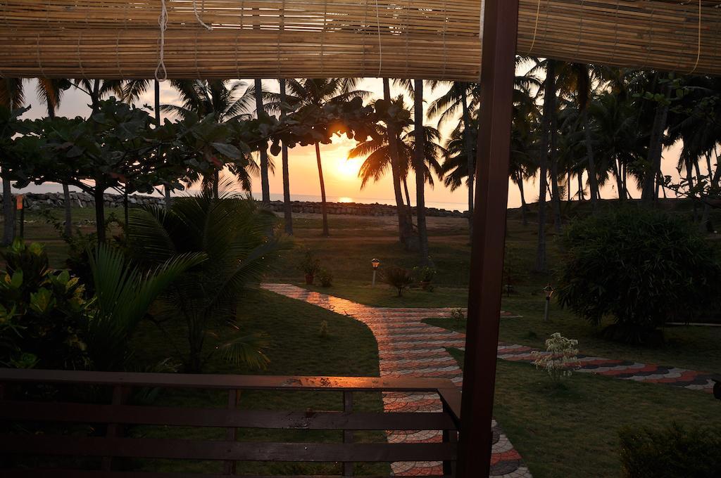 Maadathil Cottages Varkala Szoba fotó