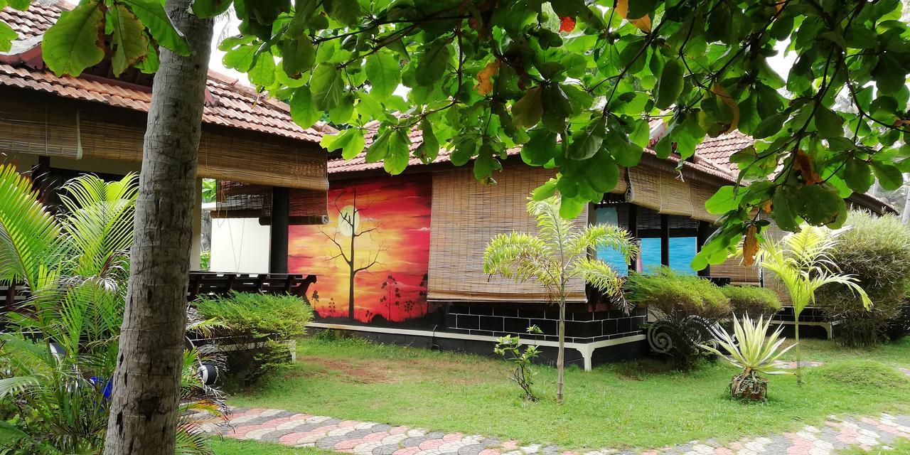 Maadathil Cottages Varkala Kültér fotó